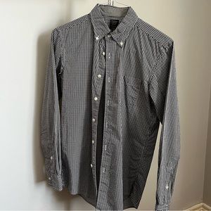 Uniqlo Gingham Cotton Button down